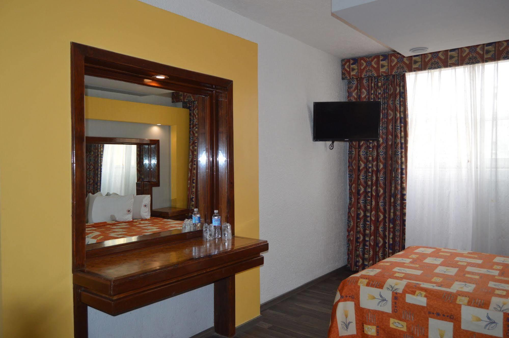 Hotel Mina Mexico-stad Buitenkant foto